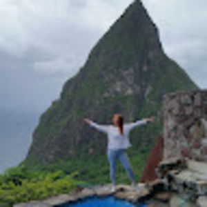 Meet your Posher, Gina